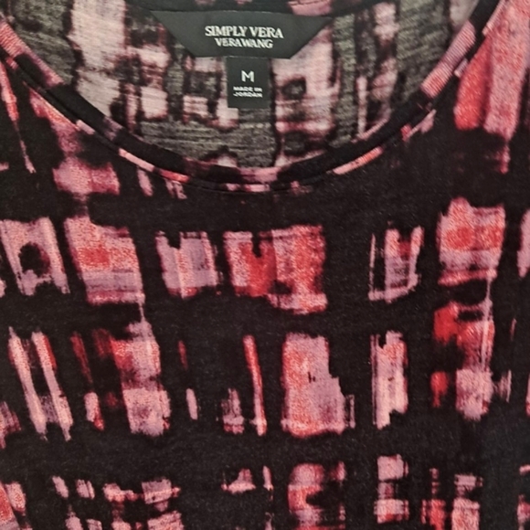 🩵 2/$25 🩵Simply Vera Super Soft Rayon Tee Size Medium - Picture 5 of 8